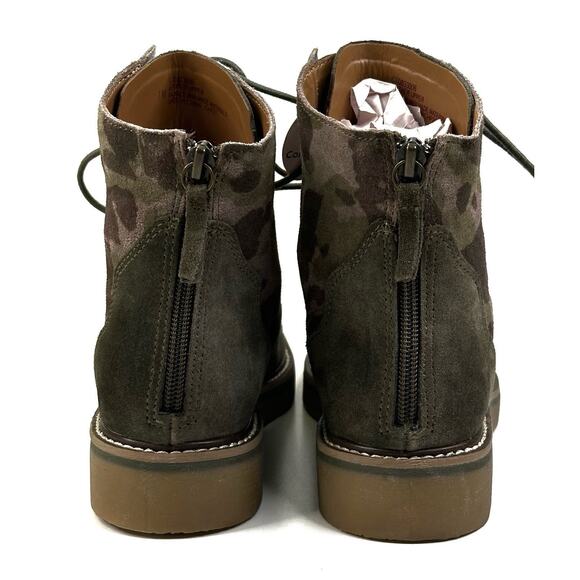 Comfortiva Renny Army Green Camo Suede Boots Womens Size 7M Back Zip New $146 - Picture 3 of 11